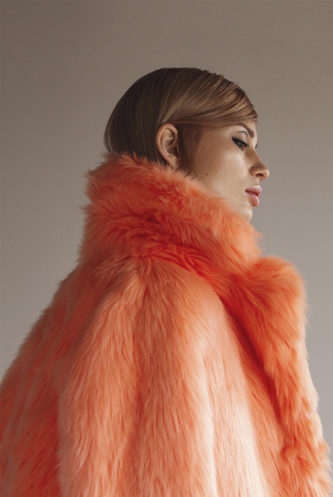 Neon Orange Winter Faux Fur Coat formita